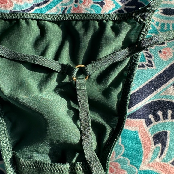 Victoria's Secret Green Panties NWOT - Picture 6 of 8